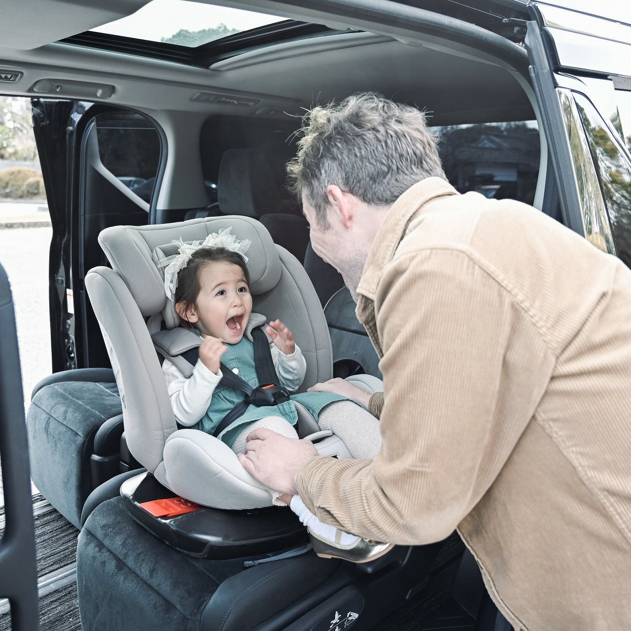 Hummingbaby | R129チャイルドシート回転式ココ・グレージュ | KISSBABY