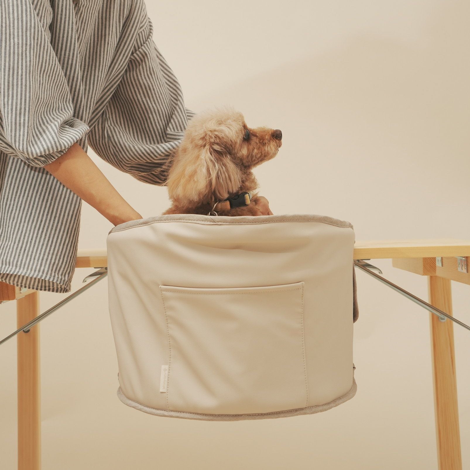 犬用チェアドッグチェアおしゃれペット椅子小型犬用折りたたみ軽量