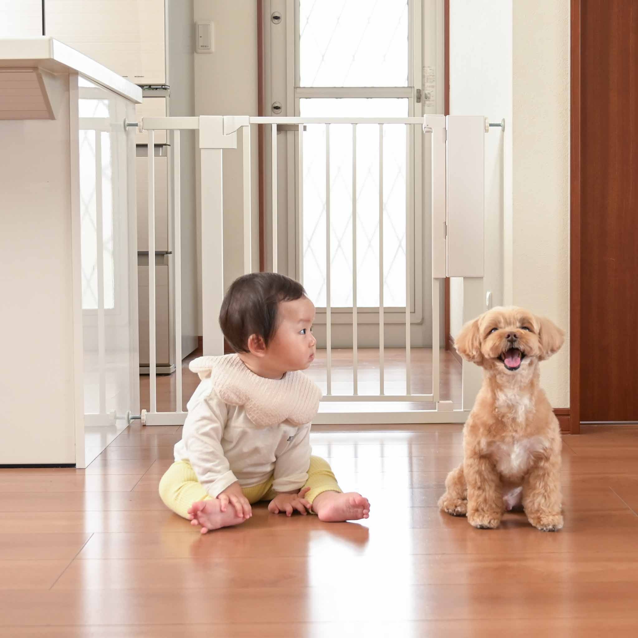 ペットゲート 猫犬 脱走防止 キッチン侵入防止 おしゃれ 突っ張り式